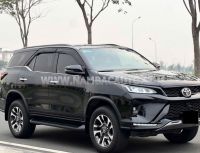 Xe Toyota Fortuner 2.4G 4x2 AT Legender 2021