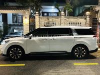 Xe Kia Carnival Signature 2.2D 2023