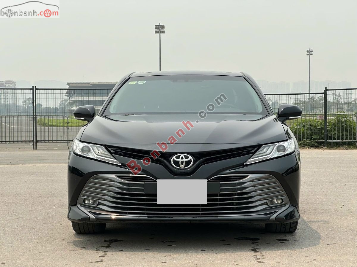 Toyota Camry 2.5Q 2020