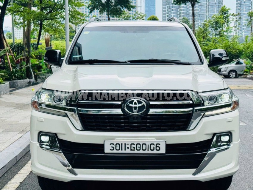 Toyota Land Cruiser VX 4.6 V8 2016